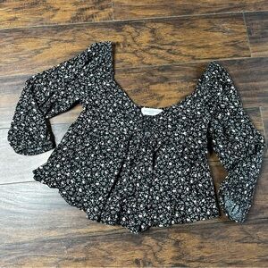 Nectar Clothing Floral Smocked Long Sleeve Top